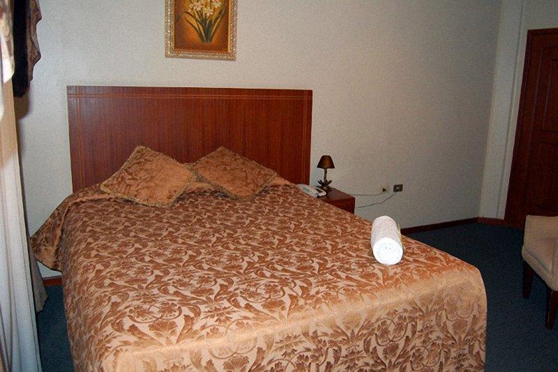 Hotel La Fontana Guayaquil Cameră foto